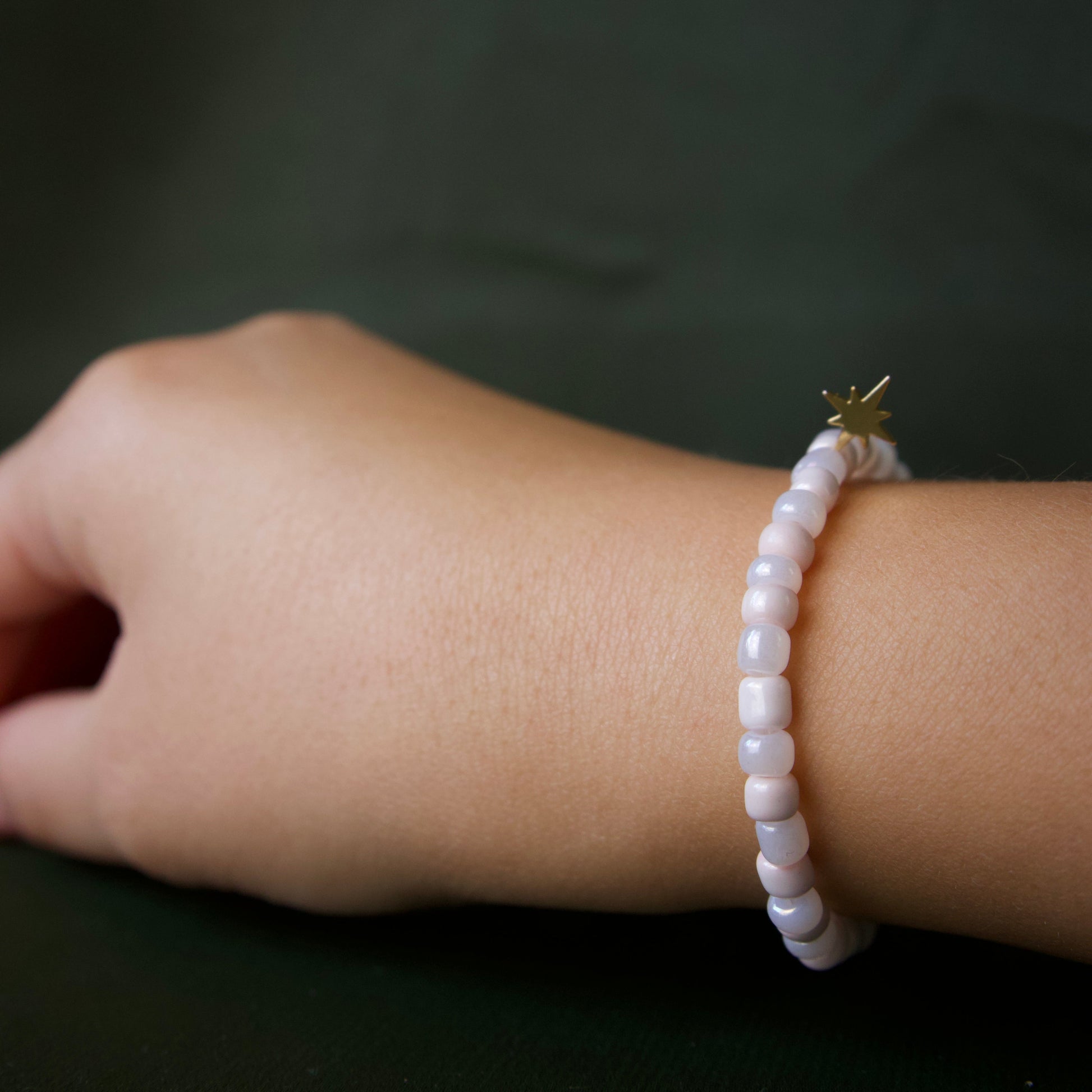 Chloe armband beige